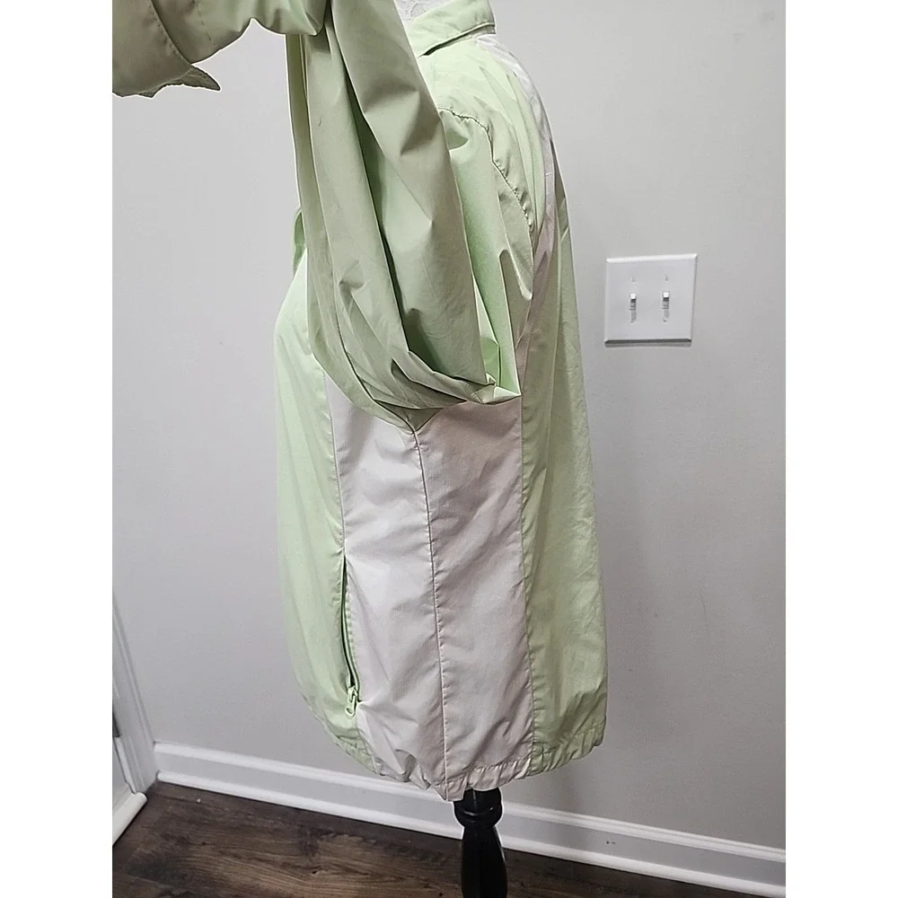 Heritage Cross Women's Windbreaker Jacket M Lime Green White Zip Water Resistant